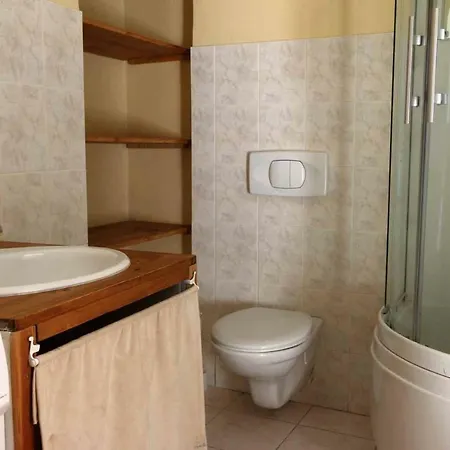 Ferme Equestre Les Coccinelles Gospodarstwo agroturystyczne Lurs